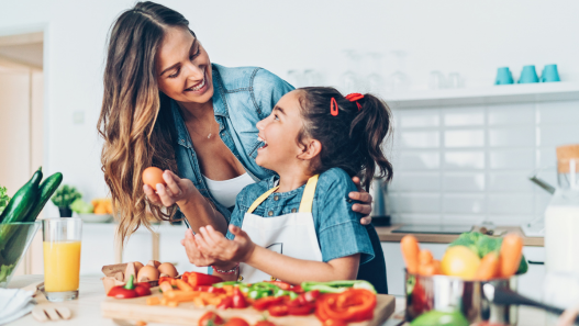 3 Healthy Recipes to Make in the New Year with your Child 